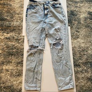 ZARA HIGH RISE LIGHT WASH JEANS